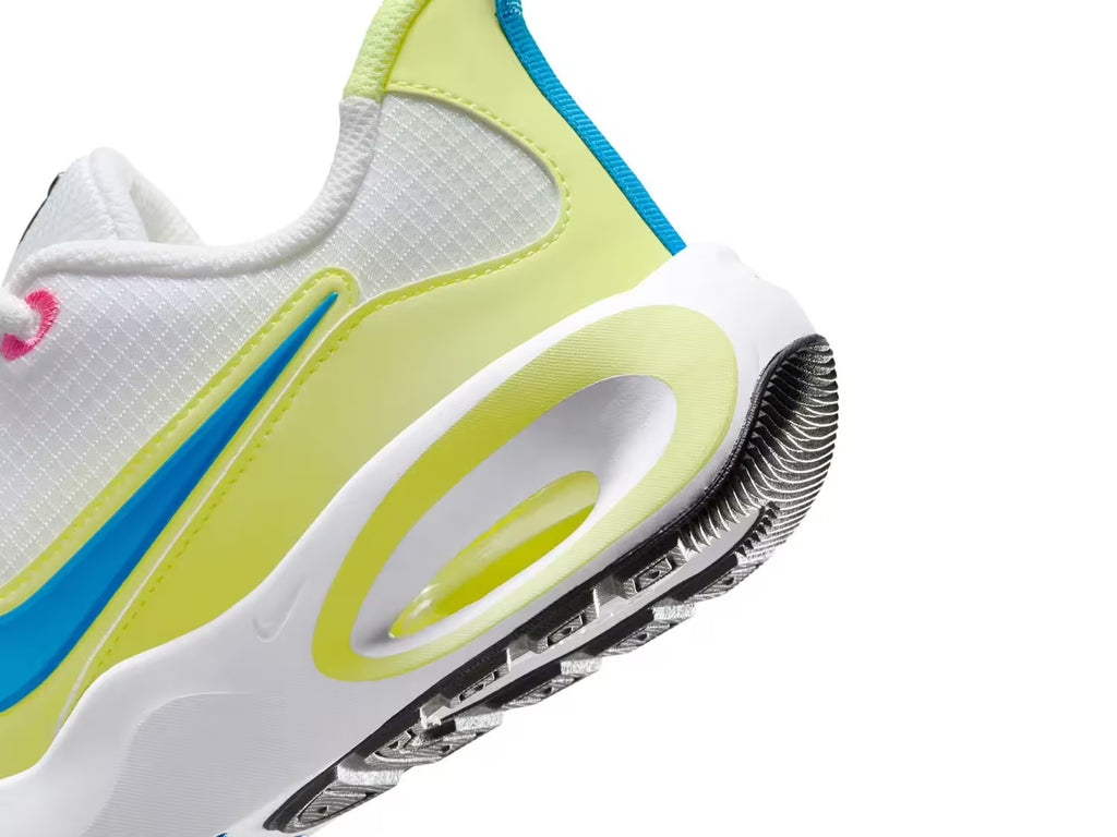 Nike Air Max Nova Sneaker