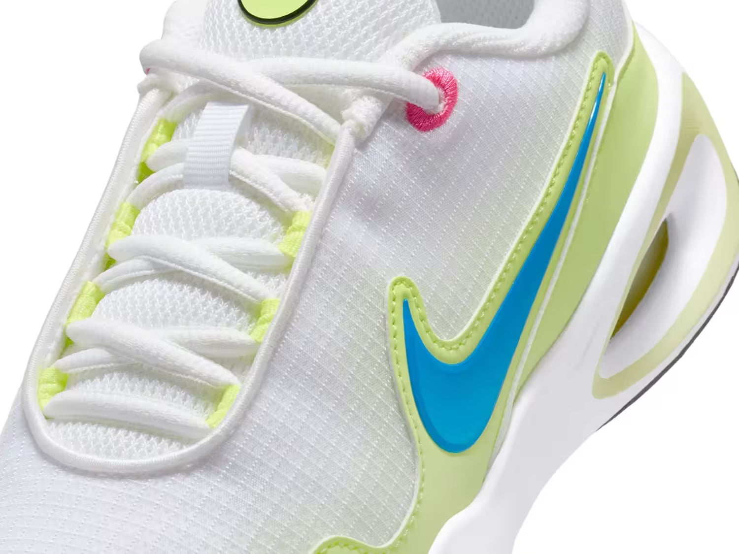 Nike Air Max Nova Sneaker