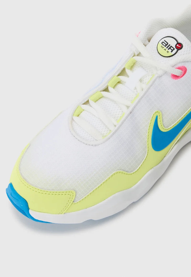 Nike Air Max Nova Sneaker