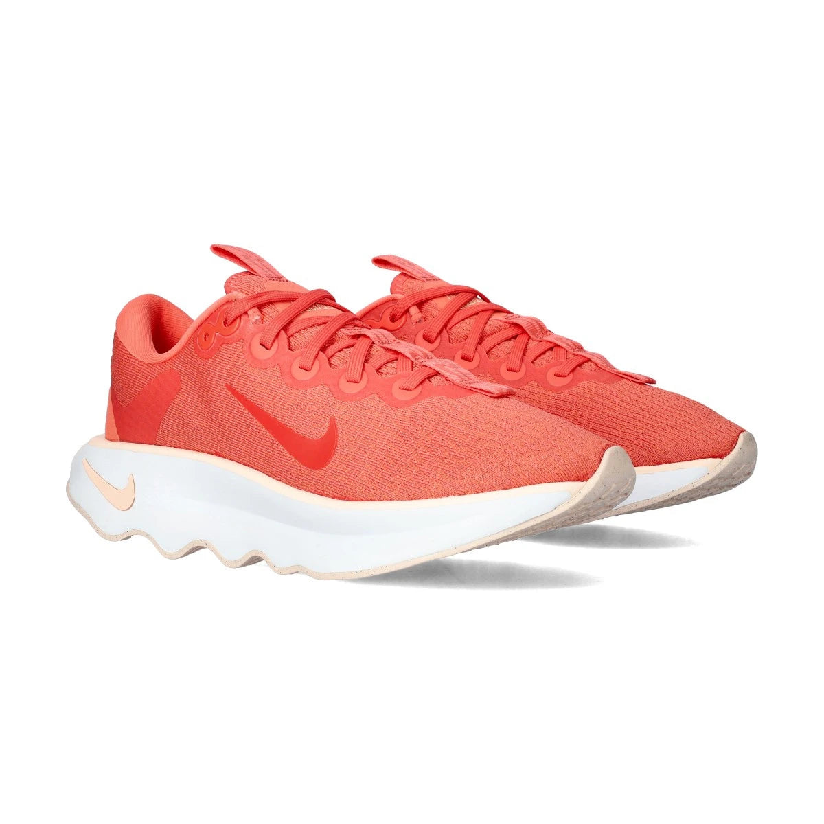 Nike motiva magic ember
